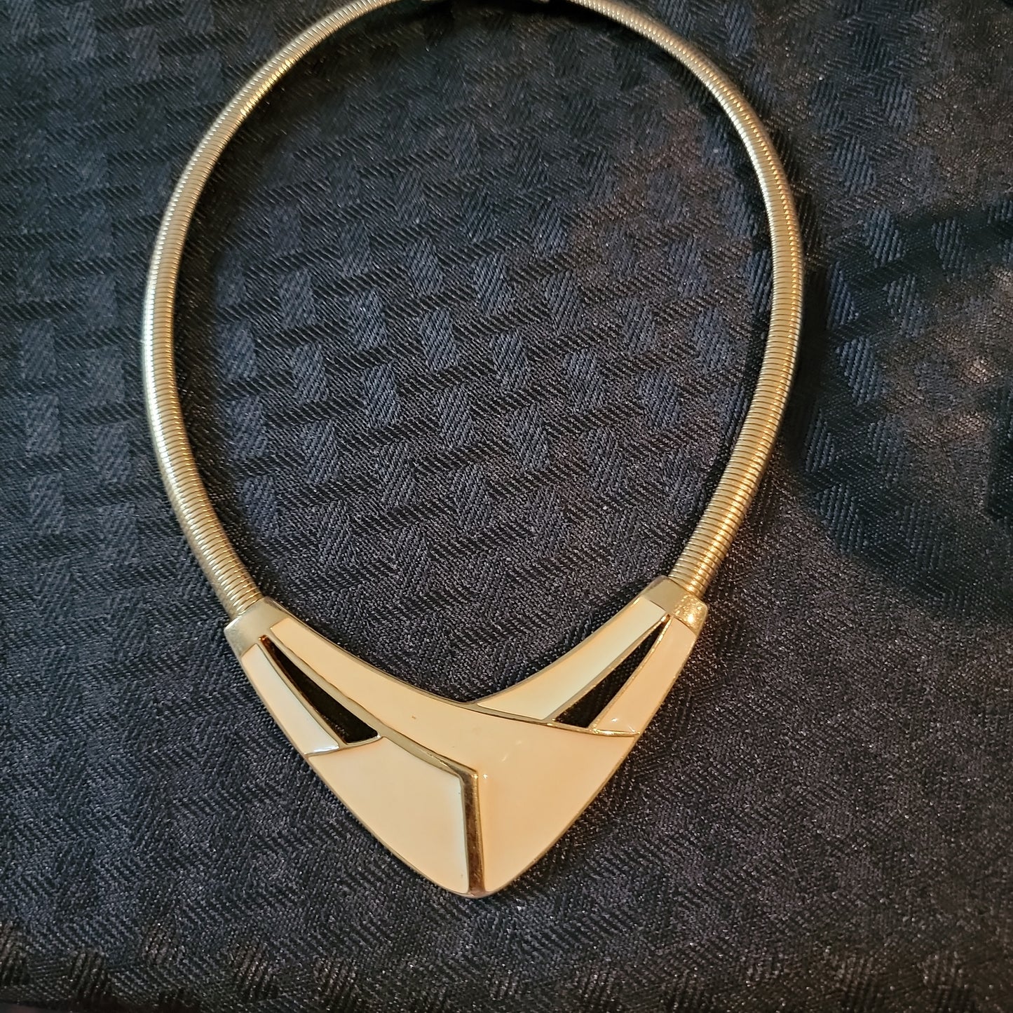 4.24.23-Gold Band Nec